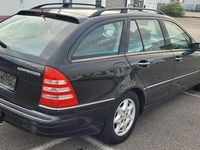Gebraucht Mercedes C180 Elegance 143 PS (105 kW) 2004 Schwarz Limousine