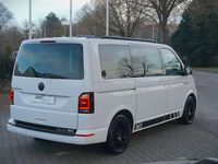 Usado VW Multivan Edition 204 HP (150 kW) 2016 Branco Monovolume