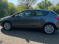 Occasion Opel Astra 87 ch (63 kW) 2012 Gris Berline