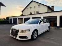 Gebraucht Audi A4 Attraction 143 PS (105 kW) 2012 Weiß Kombi