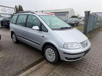 Gebraucht VW Sharan 140 PS (102 kW) 2009 Silber Van / Kleinbus