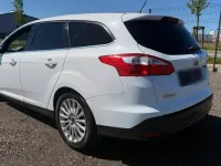 Gebraucht Ford Focus 150 PS (110 kW) 2011 Weiß Kombi
