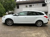 Gebraucht Ford Focus 125 PS (91 kW) 2014 Weiß Limousine