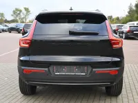 Gebraucht Volvo XC40 Plus 163 PS (119 kW) 2025 Schwarz SUV