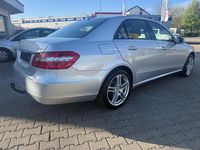 Second-hand Mercedes E200 184 CP (135 kW) 2009 Argintiu Berlinǎ