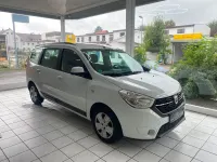 Gebraucht Dacia Lodgy Comfort 102 PS (75 kW) 2018 Weiß Van / Kleinbus