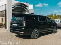 Neu Chevrolet Suburban 426 PS (313 kW) 2025 Schwarz SUV