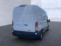 Gebraucht Ford Transit Trend 131 PS (96 kW) 2023 Frostweiß Van