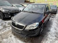 Gebraucht Skoda Fabia Ambiente 105 PS (77 kW) 2011 Schwarz Limousine