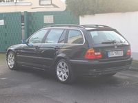 Gebraucht BMW 320 Sport Line 150 PS (110 kW) 2000 Schwarz Kombi