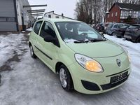 Gebraucht Renault Twingo Authentique 58 PS (42 kW) 2009 Pastellgrün Kleinwagen