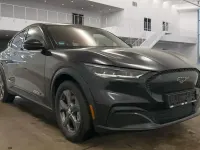 Gebraucht Ford Mustang Mach-E Extended Range 216 kW (294 PS) 2023 Schwarz SUV