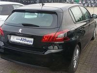 Gebraucht Peugeot 308 Active 131 PS (96 kW) 2019 Lackierung schwarz perla nera Kleinwagen