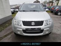 Gebraucht Suzuki Grand Vitara Comfort 129 PS (94 kW) 2012 Silber SUV