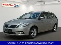 Usado Kia Ceed 125 CV (91 kW) 2011 Plateado Utilitario