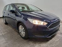 Gebraucht Ford Focus Trend 101 PS (74 kW) 2017 Blau Kombi