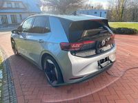 Gebraucht VW ID.3 Pro 150 kW (204 PS) 2024 Silber Kleinwagen