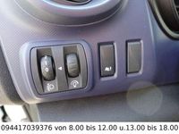 Gebraucht Opel Vivaro 95 PS (69 kW) 2017 Weiss Van / Kleinbus