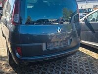 Second-hand Renault Espace Initiale 173 CP (127 kW) 2011 Negru Monovolum