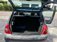 Gebraucht Renault Clio 75 PS (55 kW) 2005 Grau Kleinwagen