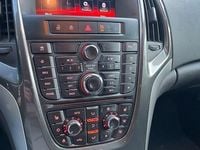 Gebraucht Opel Astra Exklusiv 140 PS (102 kW) 2014 Schwarz Kombi