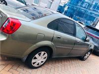 Gebraucht Chevrolet Kalos 125 PS (91 kW) 2004 Grün Limousine