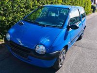 Second-hand Renault Twingo 58 CP (42 kW) 2006 Albastru Hatchback