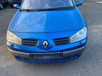 Gebraucht Renault Mégane II Privilege 135 PS (99 kW) 2003 Marmarablau Kleinwagen