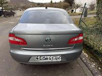 Gebraucht Skoda Superb Elegance 160 PS (117 kW) 2013 Limousine