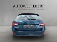 Gebraucht Skoda Superb 150 PS (110 kW) 2024 Blau Kombi