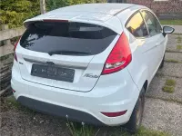 Używany Ford Fiesta 68 KM (50 kW) 2011 Biały Hatchback