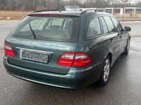 Gebraucht Mercedes E200 184 PS (135 kW) 2008 Grün Kombi