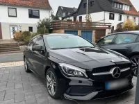 Gebraucht Mercedes CLA180 122 PS (89 kW) 2017 Schwarz Limousine