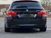 gebraucht BMW 530 d xDrive mit Sportfahrwerk