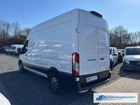 Gebraucht Ford Transit Trend 135 kW (184 PS) 2022 Frostweiß Van / Kleinbus