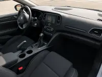Gebraucht Renault Mégane III Experience 132 PS (97 kW) 2016 Silber Limousine