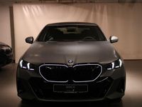 Neu BMW i5 M Sport 250 kW (340 PS) 2025 Bmw individual frozen pure gre Limousine