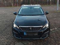 Gebraucht Peugeot 308 Allure 150 PS (110 kW) 2017 Schwarz Kombi