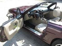 Second-hand Mazda MX5 110 CP (80 kW) 2000 Roșu Cabrio