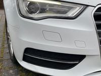 Gebraucht Audi A3 Attraction 125 PS (91 kW) 2014 Weiß Kleinwagen