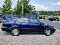 Gebraucht Skoda Octavia Ambiente 102 PS (75 kW) 2002 Blau Limousine