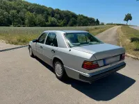 Gebraucht Mercedes E260 160 PS (117 kW) 1991 Limousine