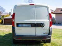 Second-hand Opel Combo 17 CP (12 kW) 2014 Alb Monovolum