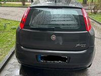 Gebraucht Fiat Punto 77 PS (56 kW) 2009 Grau Kleinwagen