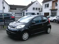 Gebraucht Peugeot 107 68 PS (50 kW) 2009 Schwarz Kleinwagen
