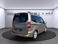 Gebraucht Ford Tourneo Courier Titanium 101 PS (74 kW) 2019 Silber Van / Kleinbus