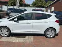 Gebraucht Ford Fiesta Cool & Connect 75 PS (55 kW) 2020 Weiß Kleinwagen