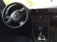 Gebraucht Audi A4 163 PS (119 kW) 2004 Schwarz metallic Kombi