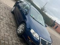 Second-hand VW Passat 115 CP (84 kW) 2006 Albastru Break