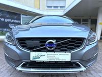 Gebraucht Volvo V60 CC Summum 245 PS (180 kW) 2016 Grau Kombi